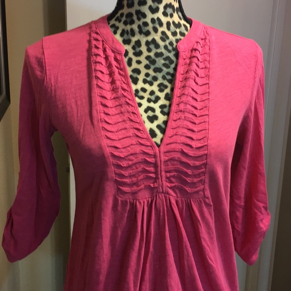 Super cute great cond blouse by Anne Taylor - Picture 6 of 8